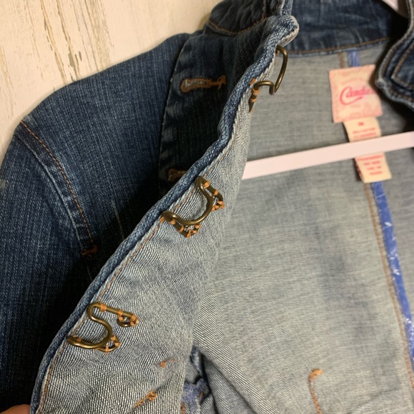 Candie’s Women’s Cropped Jean Jacket-Size Medium - Picture 4 of 9